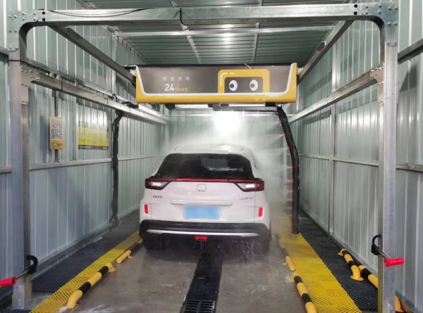西安（东港）特来电停车场订购的无接触洗车机安装完成